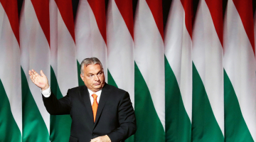 Ungārijas premjerministrs Viktors Orbāns savas partijas Fidesz kongresā 14. novembrī.
Foto — Scanpix
