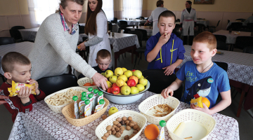 No Čerņihivas un Harkivas evakuēti bāreņi, kas izmitināti kādā bērnu namā Ivanofrankivskā.
Foto — Scanpix