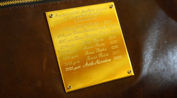 2023. gada budžeta portfelis Saeimas namā. Foto - Paula Čurkste, LETA