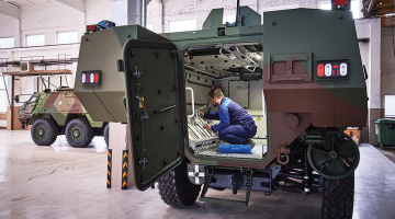 Zināms, ka mutiskajā nomas tiesību izsolē, kas pašvaldībā notika 6. jūlijā, uzva­rēja Defence Partnership Latvia, kas nodarbojas ar bruņutransportieru Patria montēšanu.
Foto no uzņēmuma arhīva