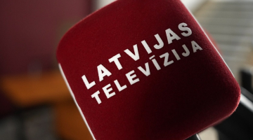 Latvijas Televīzijas mikrofons. Foto - Lita Millere, LETA