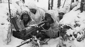 Ziemas karš. Somu spēki Sarkanās armijas uzbrukuma laikā 1940. gada 21. februārī. SA-kuva, Somijas Bruņoto spēku fotoarhīva krājums