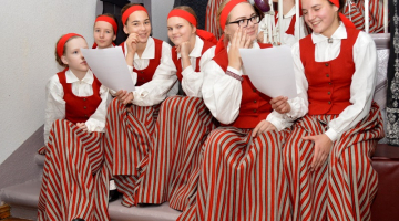 Jēzapa Mediņa 1. mūzikas vidusskolas meiteņu koris "Vivace". 2016.gads. Foto - Zane Bitere, LETA