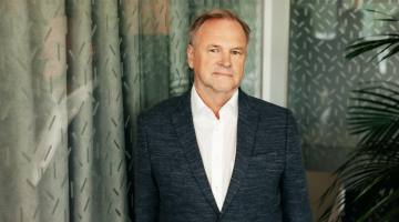 Andris Božē. Publicitātes foto.