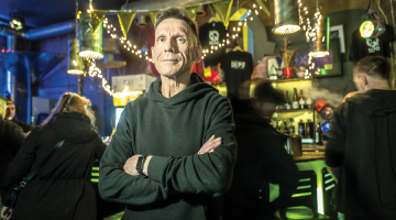 «Es nejūtu misiju tajā, ko daru. Daru to savam priekam,» saka Depo īpašnieks Guntis Vanags.