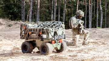 Mārupē bāzētais uzņēmums Brasa Defence Systems ražo gan bezpilota platformas, gan karavīru ekipējumu, izņemot ieročus. Tā produkciju izmanto daudzās pasaules valstīs. Foto no uzņēmuma arhīva