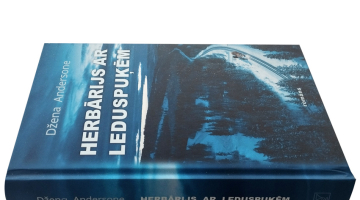 Romāns. Džena Andersone. Herbārijs ar leduspuķēm