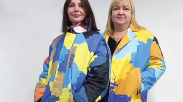 Starptautiskā Paraolimpiskā komiteja aizliegusi Ukrainas komandai Milānas—Kortīnas ziemas spēlēs vilkt oficiālos tērpus, uz kuriem attēlota Ukrainas karte tās starptautiski atzītajās robežās, jo tie esot «politiski motivēti». Tajā pašā laikā komiteja atļāvusi sešiem sportistiem no Krievijas un Baltkrievijas šajās paraolimpiskajās spēlēs startēt zem saviem nacionālajiem karogiem, kas bija liegts kopš Krimas aneksijas 2014. gadā.