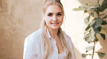 Uztura speciāliste Valērija Orlova par sarunbotiem: «Rekomendācijas nav individuāli piemērotas katram pacientam. Tās ir vispārīgas, turklāt cilvēki parasti nestāsta mākslīgā intelekta rīkiem par papildu hroniskām slimībām.» Publicitātes foto