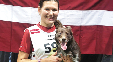 Svetlana kopā ar sunīti Danci piedalījās gada vērienīgākajā un visvairāk gaidītajā adžiliti pasaules notikumā — Starptautiskās Kinoloģiskās federācijas rīkotajā pasaules čempionātā.