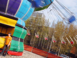 Atrakciju parks. Foto: Gints Ivuškāns, F64