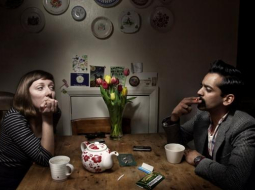 Britu fotogrāfes Lauras Stīvensas darbs no sērijas "Mēs vienatnē"