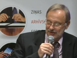 2014_09_auzi-pscr-media-large.jpg