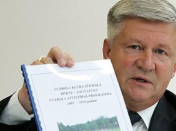 Aleksandrs Bašarins. Publicitātes foto