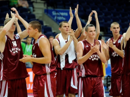 Romāns Kokšarovs, F64