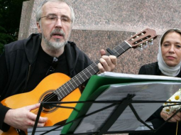 Līga (L) un Kaspars (K) Dimiteri. Autore - Ieva Čīka, LETA