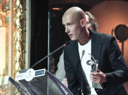 Gustavo saņem balvu par labāko Hip-Hop albūmu 2010.gadā