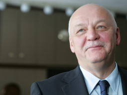 Profesors Jānis Gardovskis, kurš vadija aknu transplantācijas operāciju. Foto: Jānis Saliņš, F64