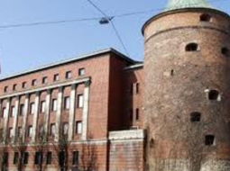 Kara muzejs atrodas Vecrīgā, Smilšu ielā 20