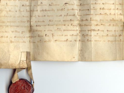 Lēņu grāmatas fragments, ko var aplūkot Nacionālās bibliotēkas izstādē