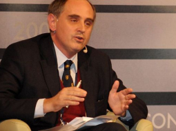 Edvards Lūkass, ''Economist''. Autore: Ieva Čīka, LETA