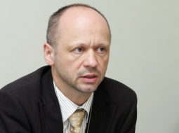 Līdzšinējais Latvijas vēstnieks ES Normunds Popens. Foto: Lauris Nagliņš, LETA