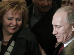 Krievijas prezidents Vladimirs Putins kopā ar sievu Ludmilu. Foto: EPA/LETA