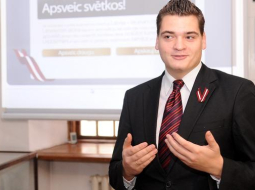 Latvijas Studentu apvienības prezidents Edvars Ratnieks. Foto: Ieva Čīka, LETA