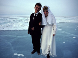 2014_09_sarah-leen-baikal-weddingcouple-1-media-large.jpg