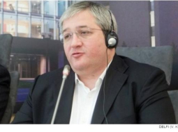 Givi Targamadze. Ekrānšāviņš no portāla Lrt.lt