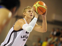 Basketbolists Jānis Timma. Foto: Edijs Pālens, lETA
