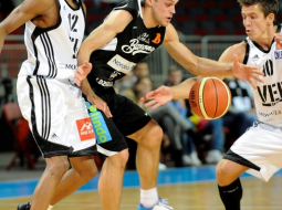 Romāns Kokšarovs, F64