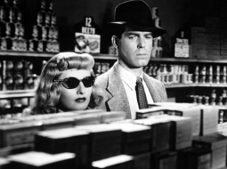 Kadrs no filmas "Dubultā apdrošināšana" (Double Indemnity)