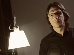 Koncerta programmas veidotājs un diriģents Kaspars Putniņš. Foto Jānis Saliņš, f64