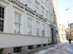 Latvijas Hipotēku un zemes bankas ēka Vecrīgā. Foto: Evija Trifanova, LETA