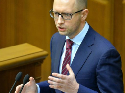 Arsēnijs Jaceņuks. Foto: AFP/LETA