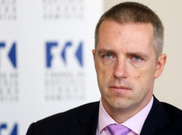 AS "Swedbank" valdes priekšsēdētājs Māris Mančinskis šodien pēc Saeimas lēmuma atsauca bankas līdzdalību valsts atbalsta programmā pirmā mājokļa iegādei. Foto: Evija Trifanova, LETA