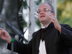 Diriģents Māris Sirmais. Publicitātes foto