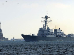 ASV karakuģis "Truxtun" Bosfora šaurumā. Foto: AFP/LETA