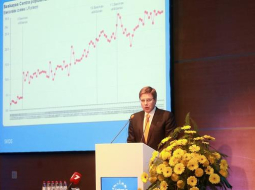 Rīgas mērs Nils Ušakovs piedalās partijas "Saskaņa" kongresā. Foto: Ieva Čīka, LETA