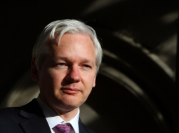 "WikiLeaks" dibinātājs Džūljens Asanžs. Foto: AFP/LETA