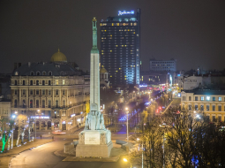 Brīvības piemineklis. Foto: Dmitrijs Suļžics, F64