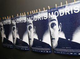 Jura Kursieša spēlfilma "Modris" gan nav programmā Latvijas simtgadei, taču tā šogad pievērsusi uzmanību Latvijas kinematogrāfistu ražīgajam pienesumam kino. Foto: Evija Trifanova, LETA