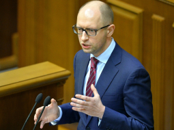 Ukrainas valdības vadītājs Arsēnijs Jaceņuks. Foto: AFP/LETA