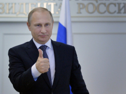 Krievijas prezidents Vladimirs Putins pēc raķetes "Angara-A5" starta ir apmierināts. Foto: AFP/LETA