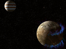 Šādi NASA mākslinieka interpretācijā izskatās Jupitera un arī visā Saules sistēmā lielākais dabiskais pavadonis Ganimēds. Kosmiskais teleskops Hubble ir fiksējis iespaidīgas ziemeļblāzmas, un, pēc pētnieku domām, to viedošanos ietekmē milzīgs pazemes sālsūdens okeāns. Lai gan Ganimēds ir uz pusi mazāks par Zemi, tā pazemes okeānā varētu būt vairāk ūdens nekā uz mūsu plānētas.