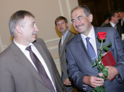 AT priekšsēdētājs Ivars Bičkovičs (no labās) un ģenerālprokurors Ēriks Kalnmeiers. Foto: Raitis Plauks, F64