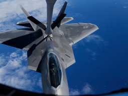 ASV iznīcinātājs "F-22 Raptor". Foto: EPA/LETA