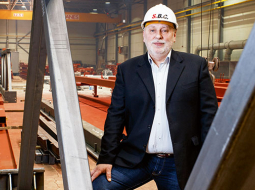 S.B.C. valdes priekšsēdētājs, uzņēmuma dibinātājs un līdzīpašnieks Egīls Janisels.