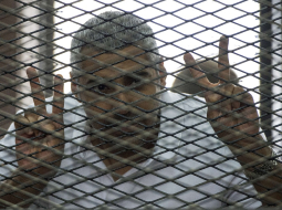 "Al Jazeera" žurnālists Muhameds Fahmijs Ēģiptes cietumā. Foto: AFP/LETA
